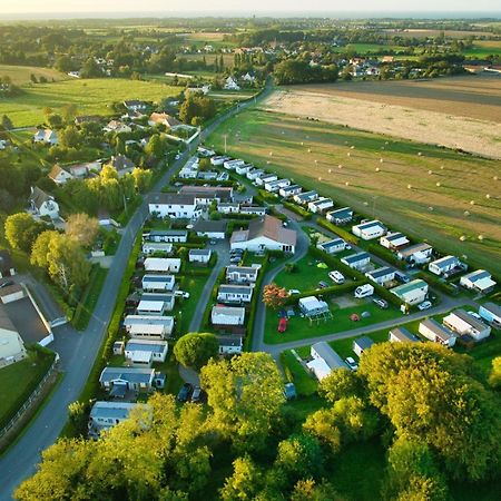 Le Clos Tranquille Hotel Gonneville-en-Auge Exterior foto